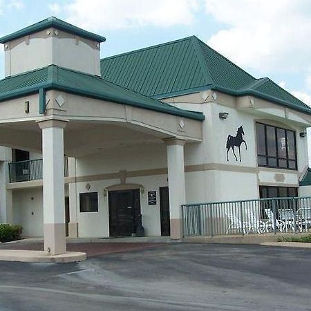 喜庆酒店 Lewisburg 外观 照片